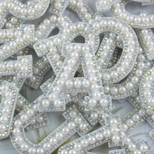 Remendo personalizado de letras de pérolas a laser, remendo de alfabeto, remendo de letras personalizadas, remendo de ferro, cola em remendo, apliques, noiva DIY