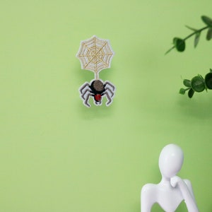 spider patch, iron on patch, embroidered patch, applique, patch for jacket, patch for backpack