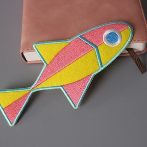 large comic fish patch, iron on patch, embroidered patch, applique, patch for jacket, patch for backpack