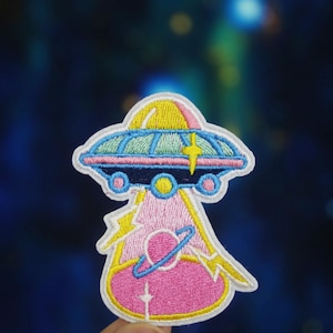 UFO patch, cute, Alien patch, iron on patch, embroidered patch, applique, patch for jacket, patch for backpack
