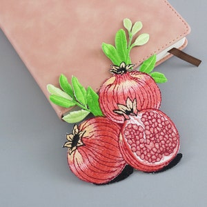 gorgeous pomegranate patch, fruit patch, iron on patch, embroidered patch, applique, patch for jacket, patch for backpack