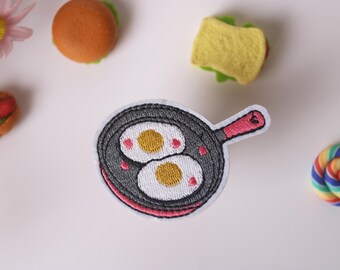 fried eggs patch, poached eggs patch, iron on patch, embroidered patch, applique, patch for jacket, patch for backpack