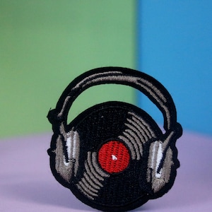 ビニールレコードとヘッドセットのパッチ、アイロンパッチ、刺繍パッチ、アップリケ、ジャケット用パッチ、バックパック用パッチ