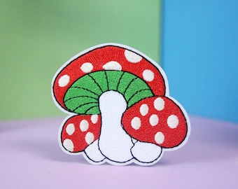 Fliegenpilz Aufnäher, Patch, Patch, Applikation, gestickter Aufnäher, Patch für Jacke, Patch für Rucksack, Fliegenpilz Patch