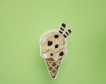 tiny chocolate ice cream patch, iron on patch, embroidered patch, applique, patch for jacket, patch for backpack