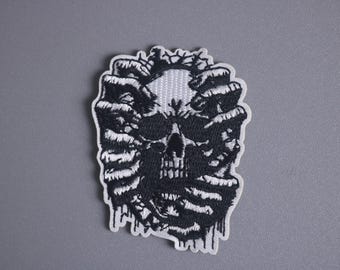skull patch, punk patch, hell patch, iron on patch, embroidered patch, applique, patch for jacket, patch for backpack