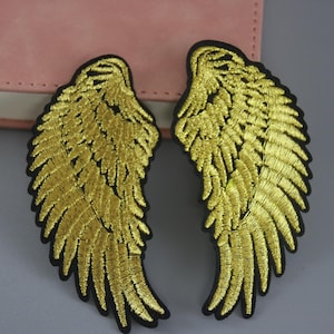 a pair of golden angel wings patch, iron on patch, embroidered patch, applique, patch for jacket, patch for backpack