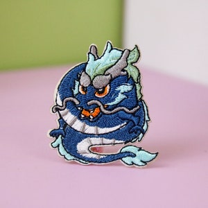 cute dragon patch, iron on patch, embroidered patch, applique, patch for jacket, patch for backpack