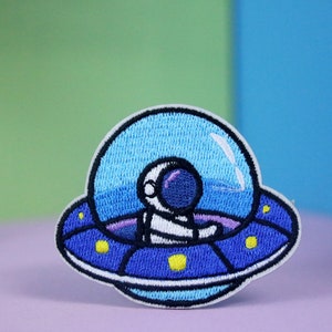 UFO patch, astronaut patch, spaceman, iron on patch, embroidered patch, applique, patch for jacket, patch for backpack