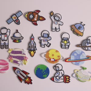 set of 18 patches, space patch, astronaut patch, jet patch, planet patch, iron on patch, embroidered patch, applique, for kid,