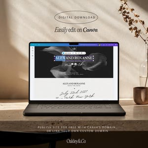Może przedstawiać: Laptop wyświetlający cyfrowy szablon zaproszenia ślubnego z tekstem "ALEX AND ROXANNE" oraz "SAVE THE DATE". Ekran pokazuje narzędzia do edycji, a nad laptopem widnieje tekst "DIGITAL DOWNLOAD" oraz "Easily edit on Canva".
