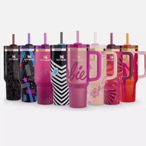 バービー Barbie 女の子 水筒 カバー ケース ペットボトル バッグ 謳う 