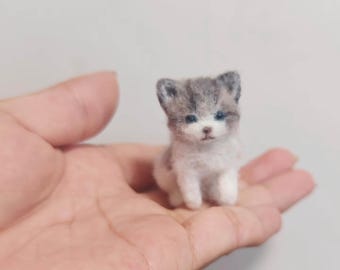 Handmade Wool Felt Cat Figurine: Tiny Felted Cat Decoration