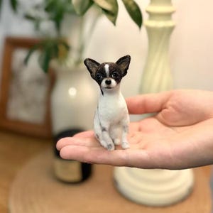 Custom Needle Felted Dog Portrait - 3D Wool Felt Dog Memorial Sculpture - Pet Loss Gift