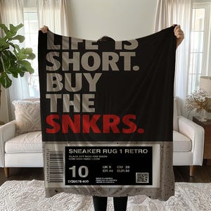 Sneaker Blanket, Life Is Short, Sneakers, Retro Blanket, Shoe Fashion Blanket, Street Style, Cool Throw, Urban Design, Comfortable Throw