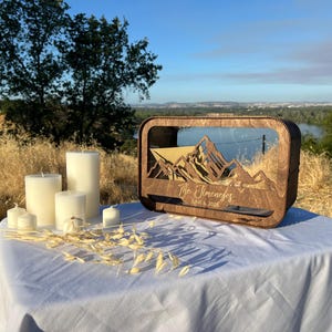 Scatola per biglietti di nozze, scatola per biglietti a forma di montagna con fessura per matrimonio, decorazione rustica, salvadanaio personalizzato in legno per ricevimenti