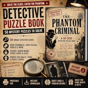 以下が含まれることがあります： 「The Phantom Criminal」というタイトルの探偵パズルブック。テキストは「50 Mystery Puzzles to Solve」です。画像には虫眼鏡、メモ帳、ヴィンテージ感があります。この本は50のユニークな探偵事件を約束します。