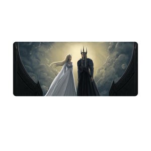 Sauron and Galadriel Schreibtischmatte/Mausunterlage | Haladriel