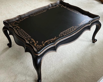 Vintage Black Lacquer Chinoiserie Coffee Table with Gold Detailing