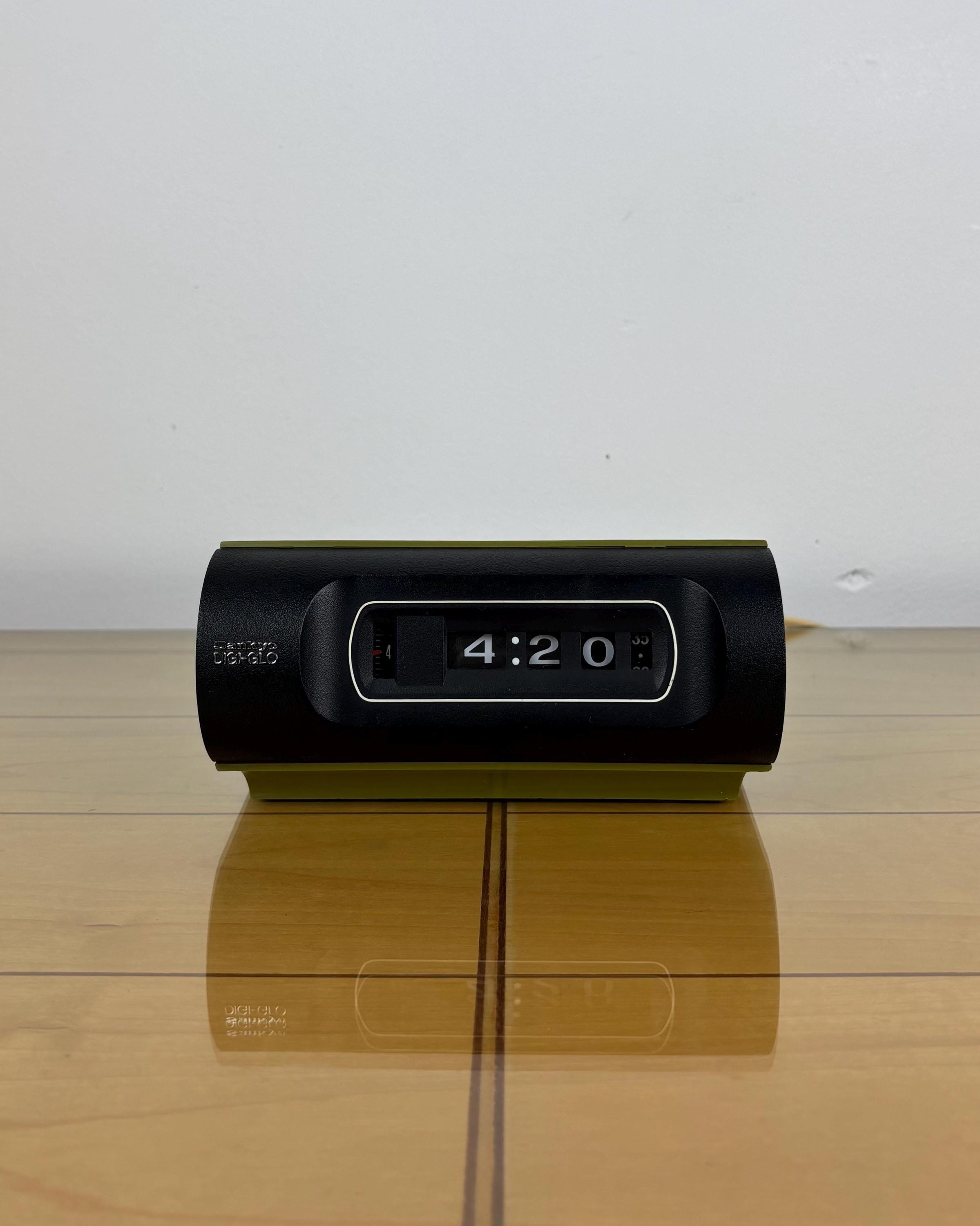 Vintage Sankyo Digi-glo #423 Digital Clock, Sankyo Clock, Flip
