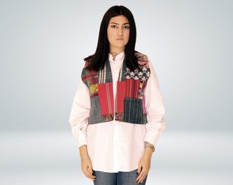 Chef-d'oeuvre bohème chic : gilet patchwork pour femme fabriqué à la main