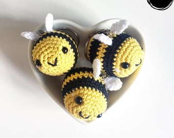 CUTE BEE CROCHET