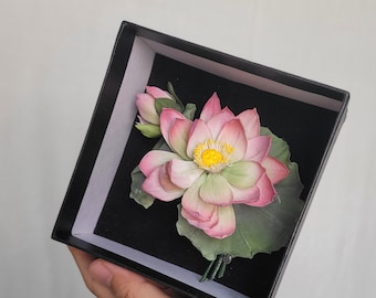 Broche en tissu lotus