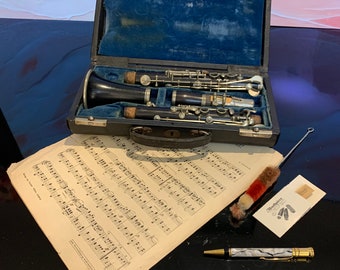 Vintage Clarinet, Brand Unknown, Dutch Music School And Orchestra Engravings On It