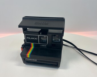 80s Vintage Polaroid Pronto 600 Autofocus Instant Capture Print Easy To Use Camera, Iconic Retro Film Collectible Analogue Camera