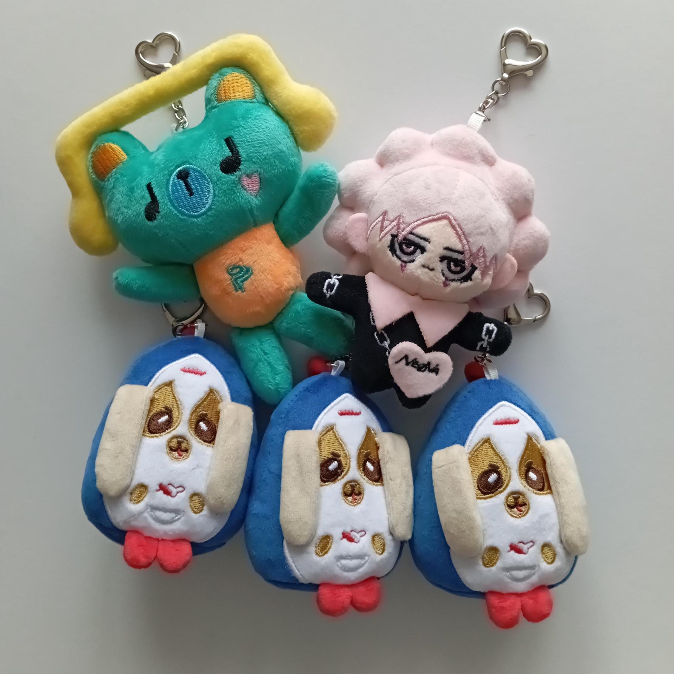 GMMTV Mascot Collection – Fan-made Merchandise, Pondphuwin