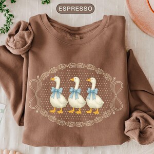 Vintage Country Geese Comfort Colors Sweatshirt Blue 1980s Kitchen Farmhouse Crewneck Silly Goose Lover Tshirt Retro Mama Cottagecore Espresso