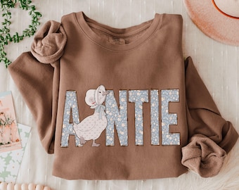 Auntie Mother Goose Comfort Colors Sweatshirt, Vintage Style Crewneck, Cottagecore Farmhouse Cozy Sweater, Grandmacore Country Gift