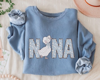 Nana Mother Goose Comfort Colors Sweatshirt, Vintage Style Crewneck, Cottagecore Farmhouse Cozy Sweater, Grandmacore Country Gift