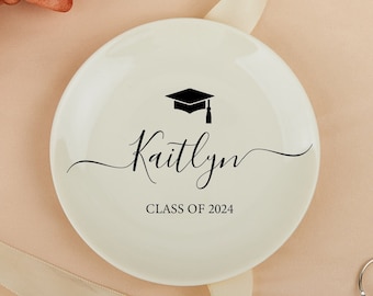 Afstuderen Sieraden Schotel, Afstudeercadeaus voor haar, College Afstuderen, Gepersonaliseerde Trinket Dish, Dochter Grad Gift, Klasse van 2024 Cadeau