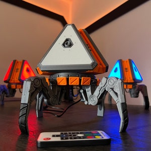 Apex Legends LED Desk Lamp! Loot Tick / Loot Bot