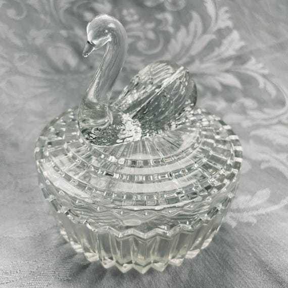 Vintage Jeannette Glass Swan Powder Trinket Box - Art Deco Lipstick Holder