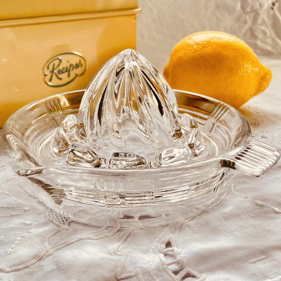 Hazel-Atlas Depression Glass Lemon Reamer, Crisscross Clear Pattern, 1930s Depression Era Kitchenware