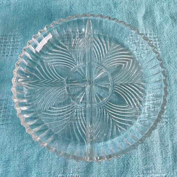 Snowflake Patterned Glass Relish Tray - Vintage Indiana Glass 3 Sectioned 7" Clear Glass Serving Dish
