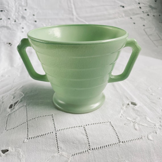 Darling Lime Cream 1940s Vintage Hazel-Atlas Sugar Bowl, Moderntone Platonite Pastel Green, Tea & Coffee Tableware