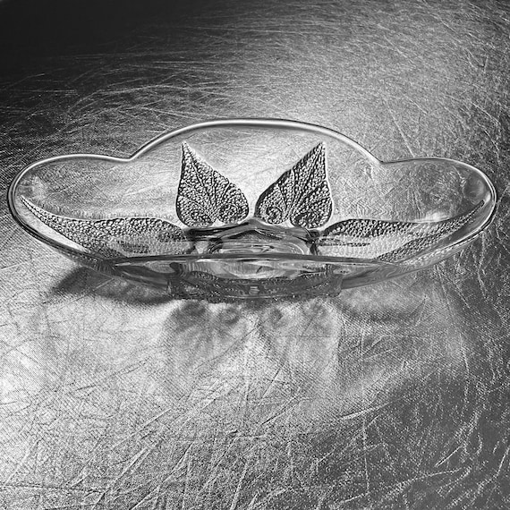 Vintage Anchor Hocking Glass Relish Dish: Mid-Century Renaissance Beaded Leaf Platter