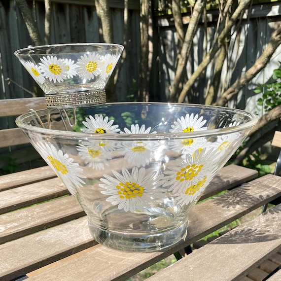 Retro Culver Daisy Chip and Dip Set: Anchor Hocking Glass with Brass Tone Holder