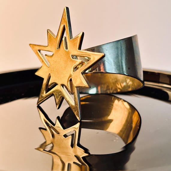 Vintage Brass Atomic Starburst Napkin Rings – Set of 5, Mid Century Modern Table Decor