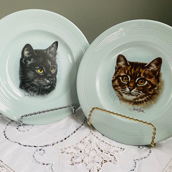 Vintage Derick Bown Transfer Plate: Black Cat or Tabby Cat - Derick Bown Cat Artwork on Decorative Ceramic Plate, Bristol Potters Malta