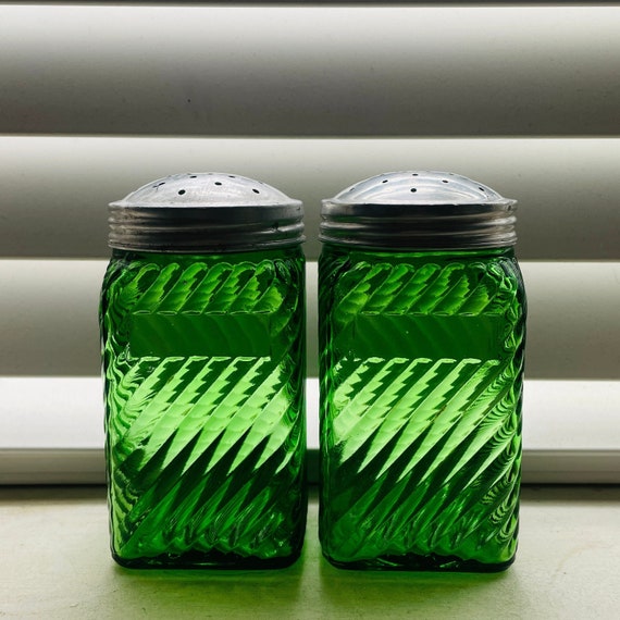 Set of Two Forest Green Diagonally Ribbed Depression Glass Spice Shaker Bottles with Metal Lids Owens-Illinois Vintage Kitchenware Tableware