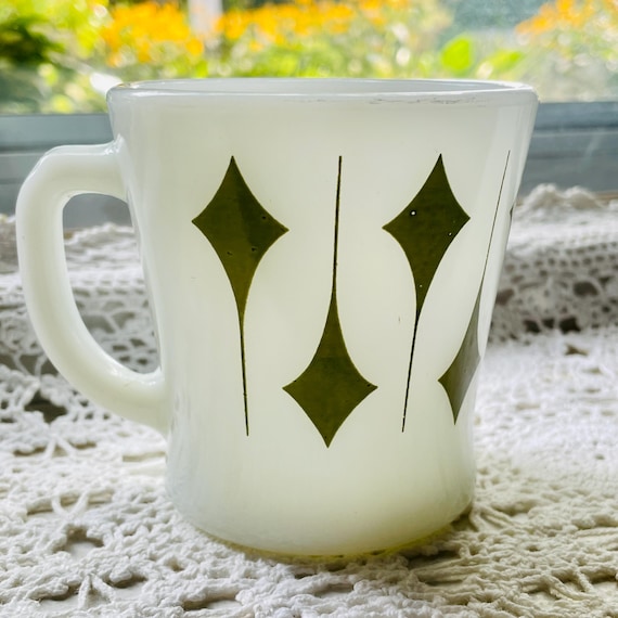 Vintage Fire King Mug: Olive Green Kite Pattern, Mid-Century Collectible - Made in USA