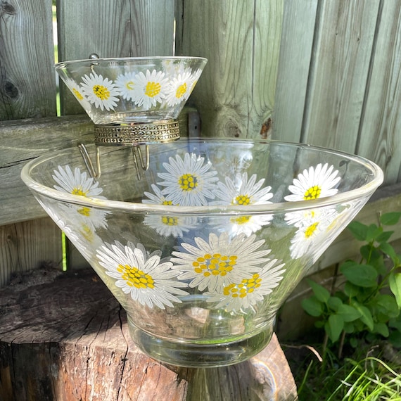 Flower Power Chip and Dip Set • Culver Daisy on Anchor Hocking • MCM Glass Bowls with Brass Holder • 1960s Retro Style