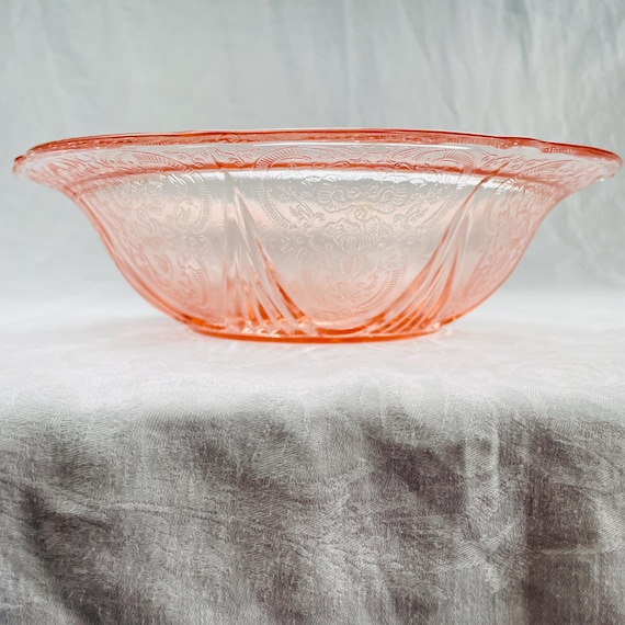 Vintage Hazel Atlas Royal Lace Pink Depression Glass Bowl – 10" Serving Bowl