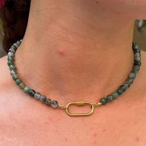 Moss Agate Beaded Choker: Dainty Gemstone Necklace, Handmade in Turkey