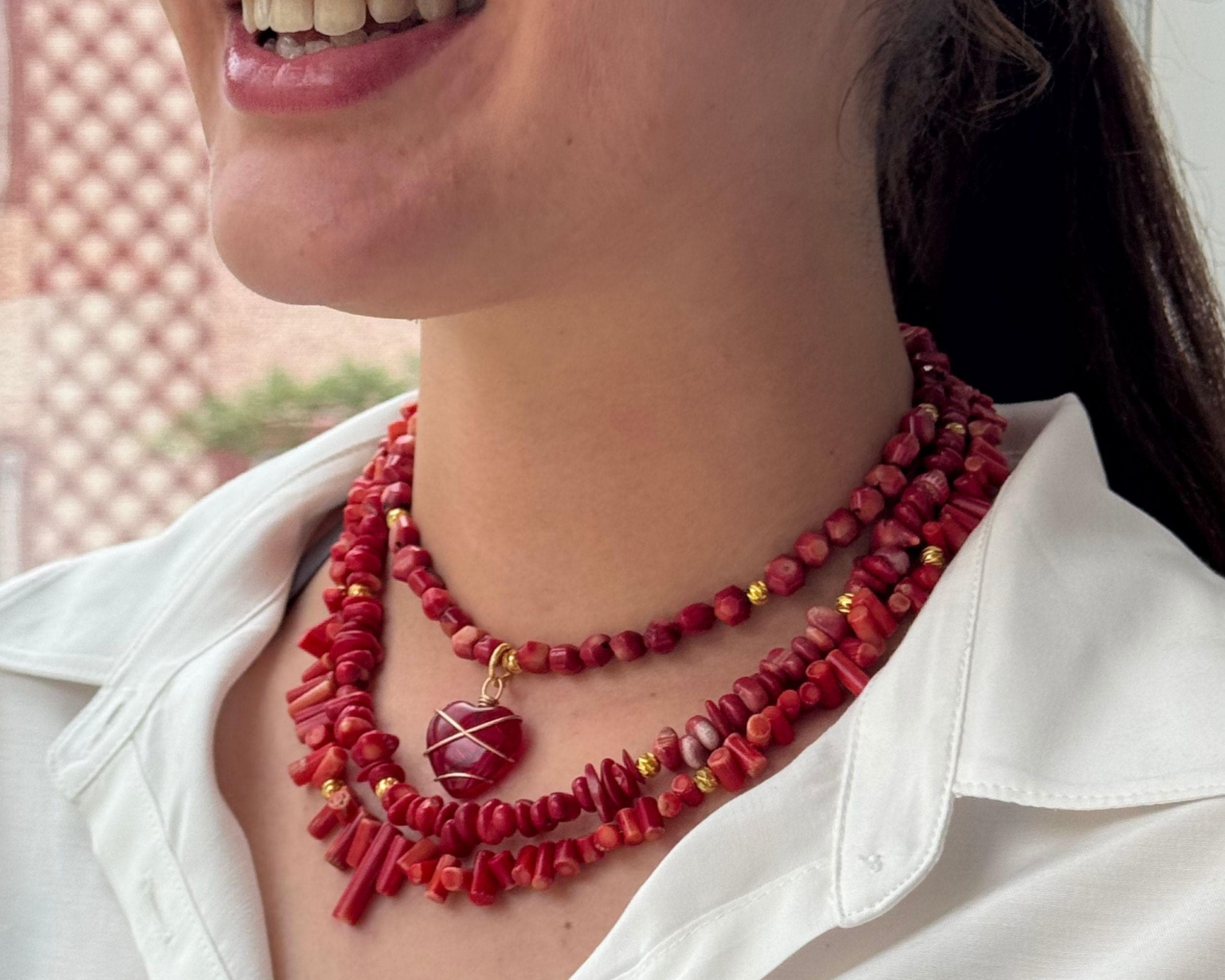 Red Coral Beaded Choker Necklace, Crystal Heart Pendant, Layered Gemstone Statement Jewelry, Dainty Handmade Jewelry, Unique Gift for Her