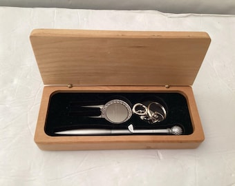 vtg golf divot repair tool ball marker set wooden box Lowes island ladies 2001